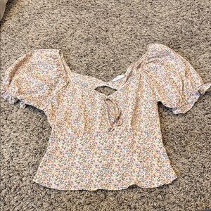 Floral Puff Sleeve Top